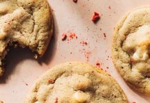 Strawberry White Chocolate Cookies Recipe
