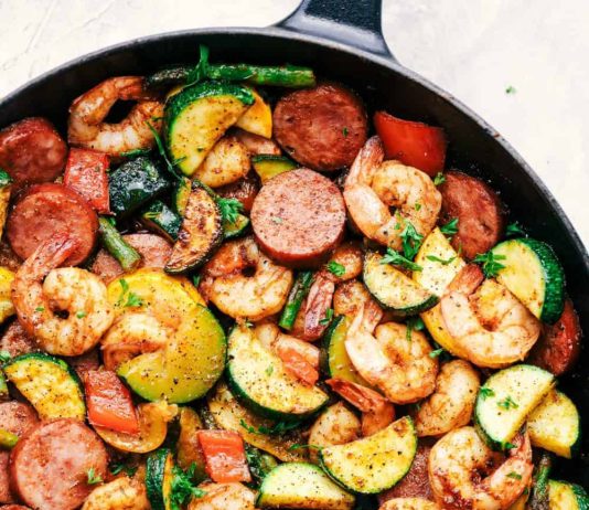 Cajun Shrimp and Sausage Vegetable Skillet