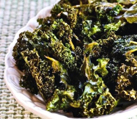 Salt and Vinegar Kale Chips