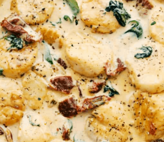 Amazing Creamy Tuscan Garlic Scallops