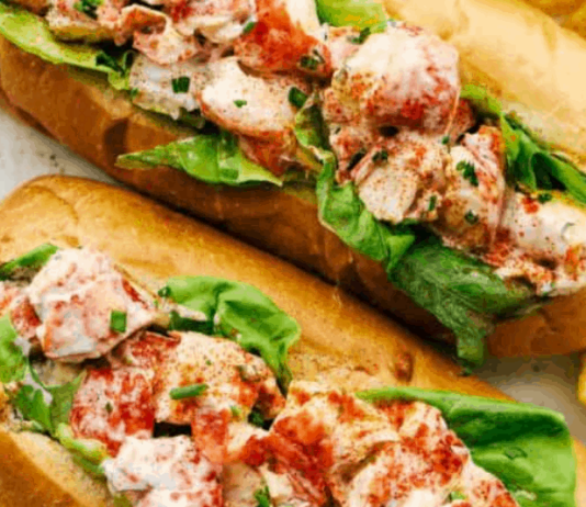 Easy Lobster Roll