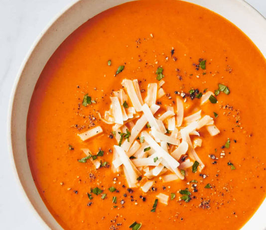 Simple Homemade Tomato Soup Recipe