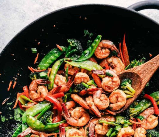 15 minute Garlic Shrimp Stir Fry