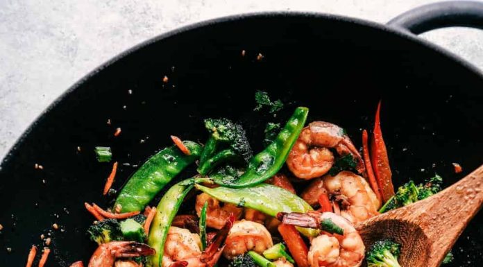 15 minute Garlic Shrimp Stir Fry