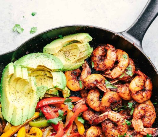 20 Minute Skillet Blackened Shrimp Fajitas