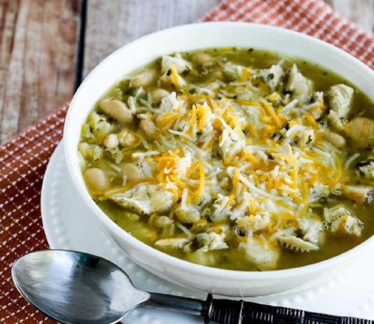 Amy’s Amazing White Chicken Chili (Video)