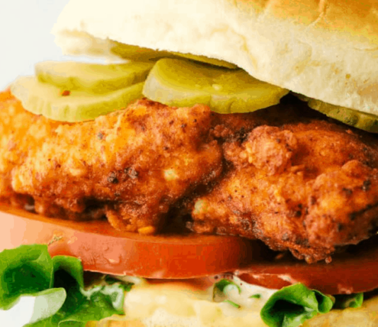 Copycat Chick-fil-A Chicken Sandwich | The Recipe Critic