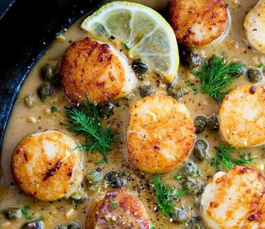 Pan Seared Scallops with Lemon Caper Sauce