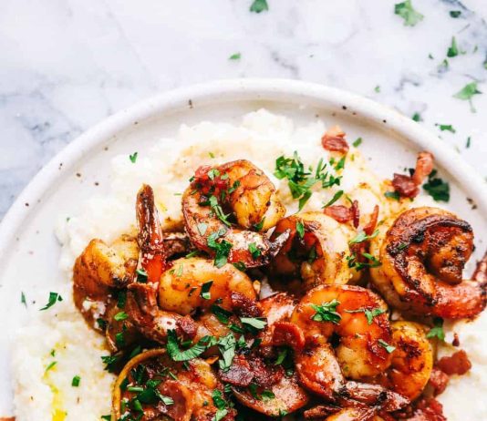 Cajun Garlic Shrimp and Grits