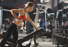 Exercises with weights for women: tone your body