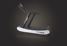 What are the benefits of curved treadmills?