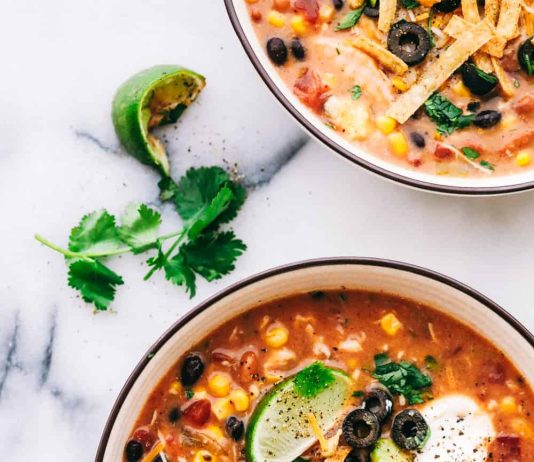 8 Can Chicken Taco Soup Recipe