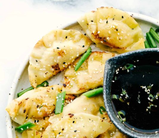 How to make Homemade Chicken Potstickers Recipe