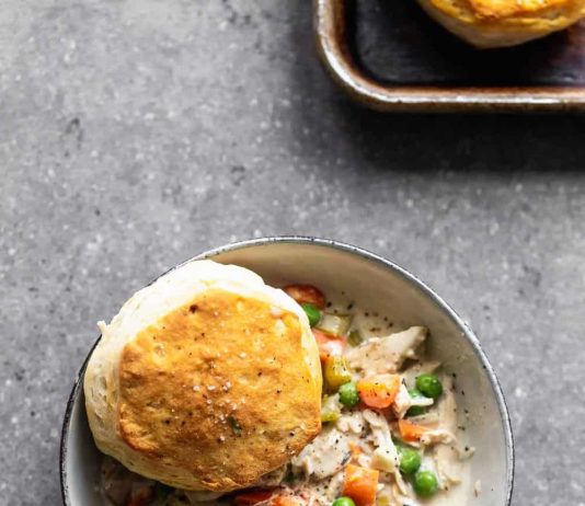 Slow Cooker Chicken Pot Pie