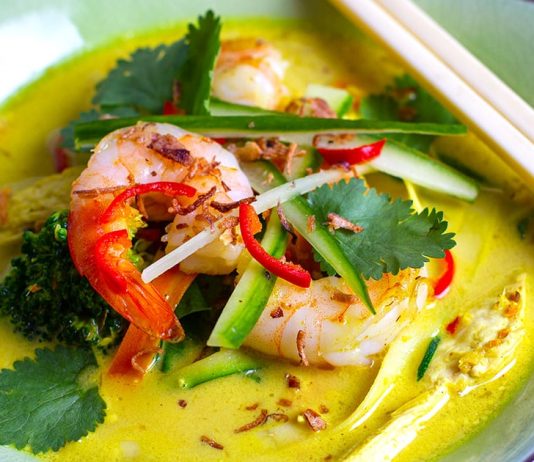 Chicken & Prawn Laksa (Paleo, Gluten-Free)