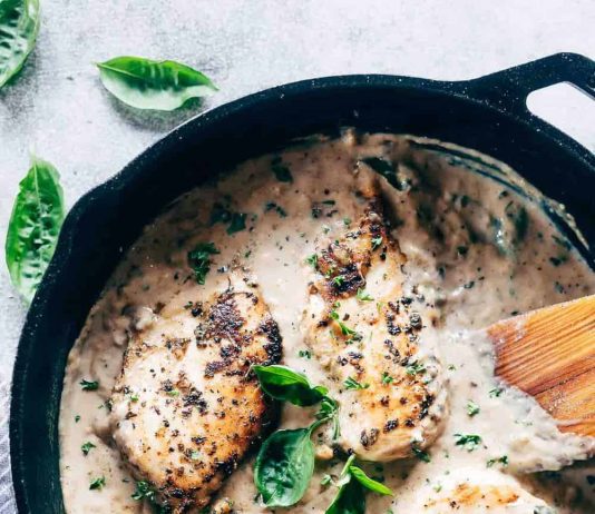 Easy Creamy Herb Chicken | The Recipe Critic