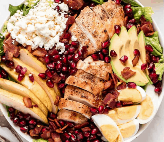 Winter Cobb Salad | The Recipe Critic