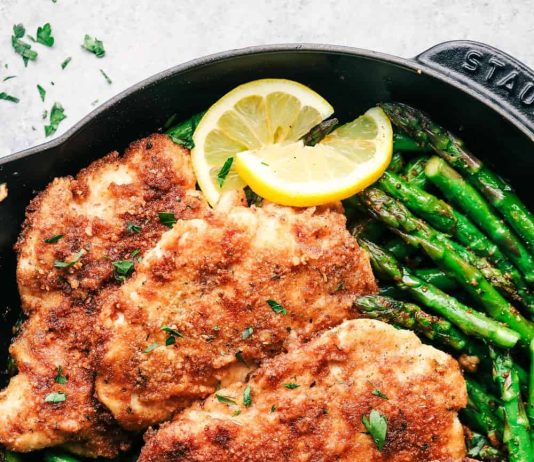 Crispy Garlic Chicken with Asparagus